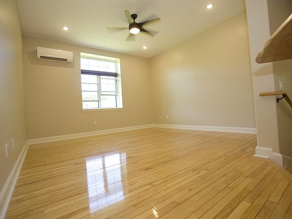 Living room stage floor