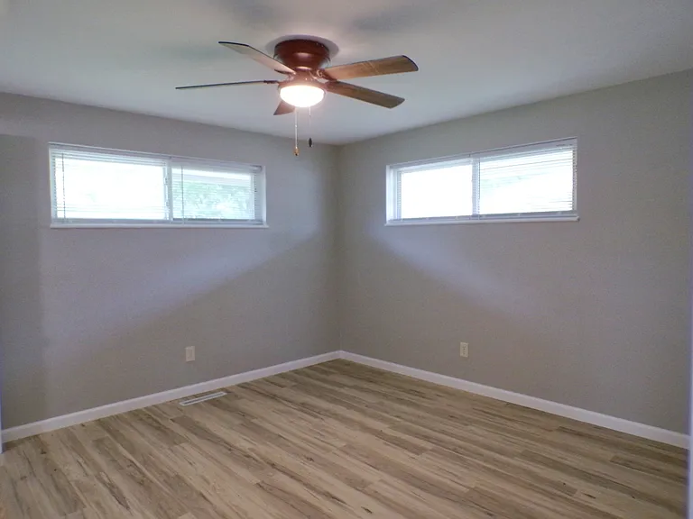 6672 Bartlett Rd — Photo 16
