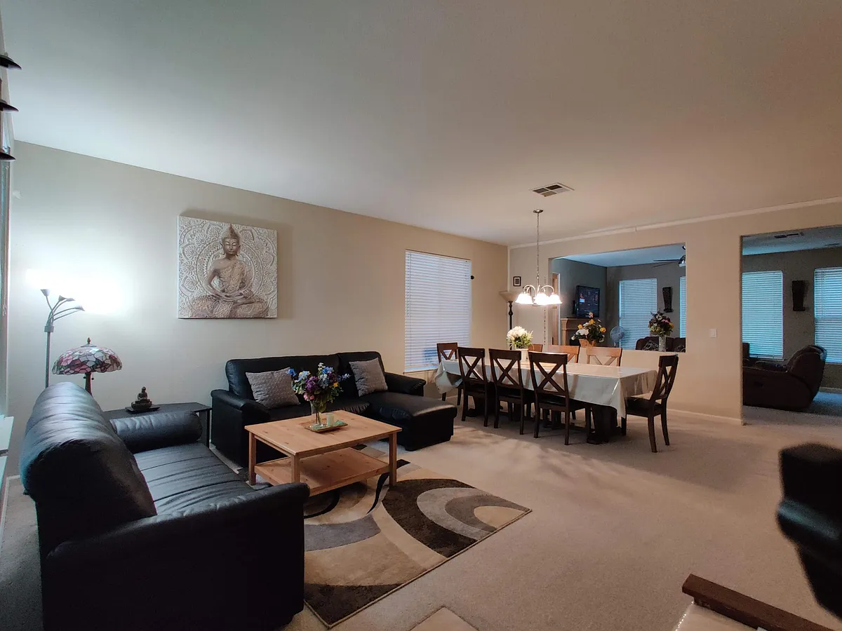 Building Photo - Ridgeview Dr
