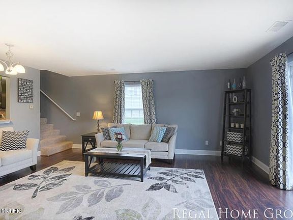 3rd image of 4052 Rivertown Ln SW