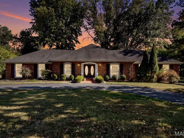 474 Hammermill Dr, Saint Louis, MO 63141