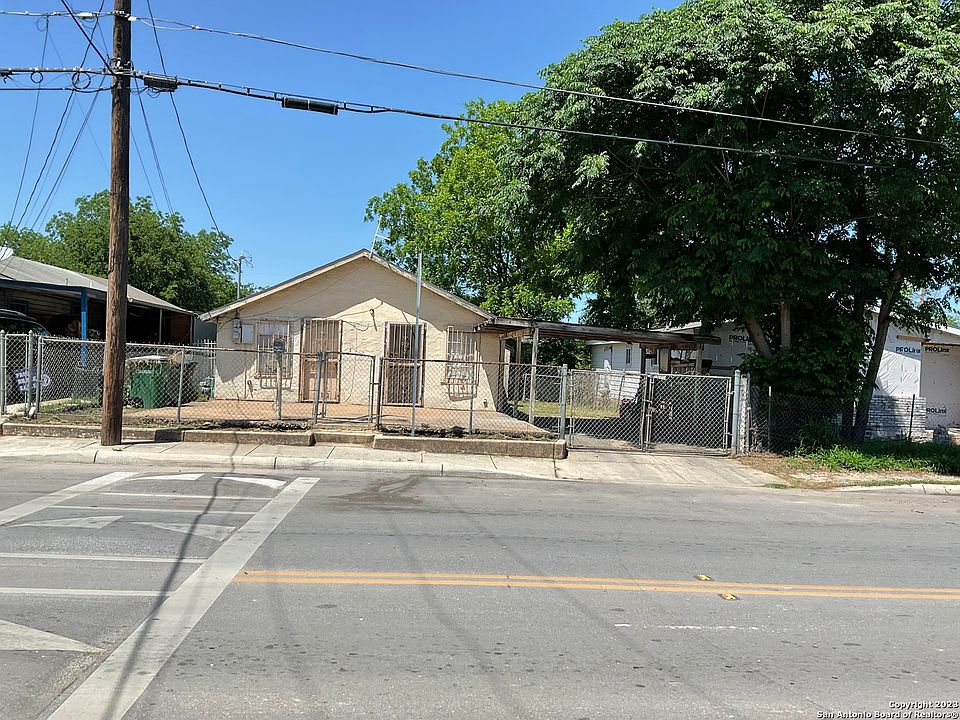 1st image of 1207 SALTILLO ST