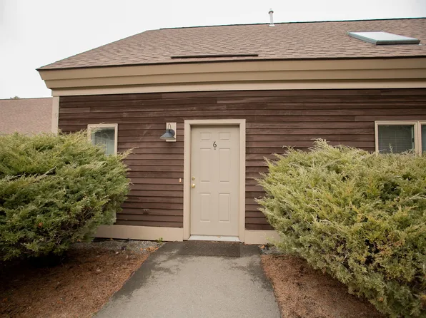 10 Hubbard Farms Road #6, Orono, ME 04473