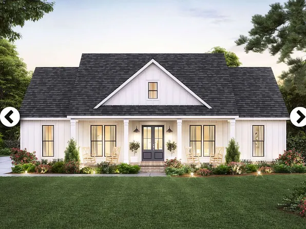 1844 Carrera Dr, Chambersburg, PA 17202
