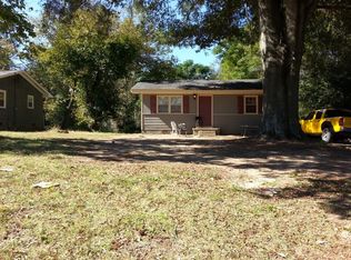 2816 Club Plaza Rd, Raleigh, NC 27603