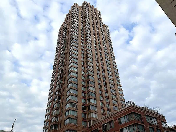 350 W 50th St APT 30E, New York, NY 10019