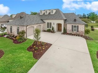 153 Dogwood Dr, Kenner, LA 70065