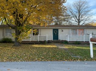 316 W Depot St, Bainbridge, IN 46105