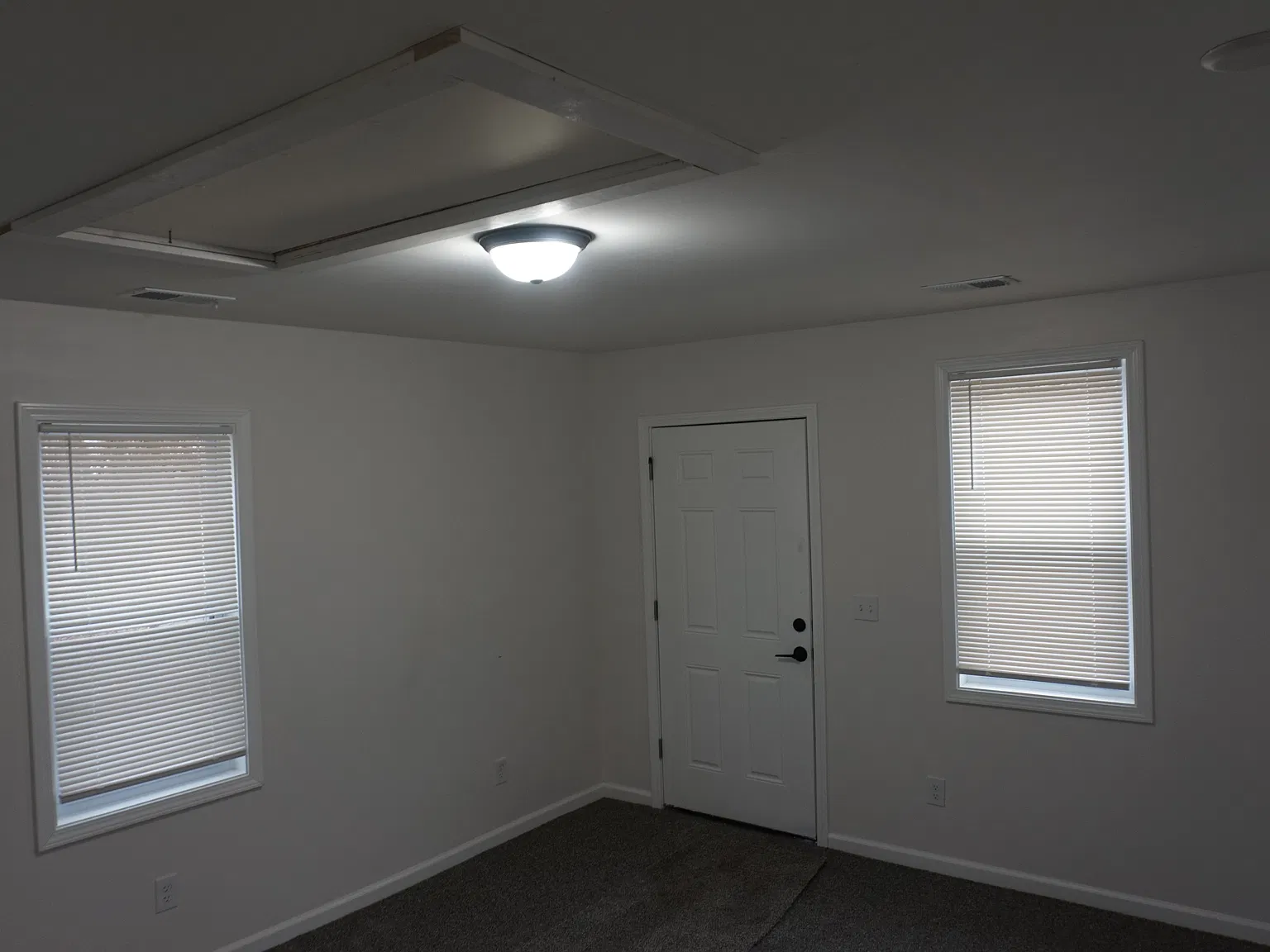 2 bed, 800 sqft, $1,200 — Photo 3