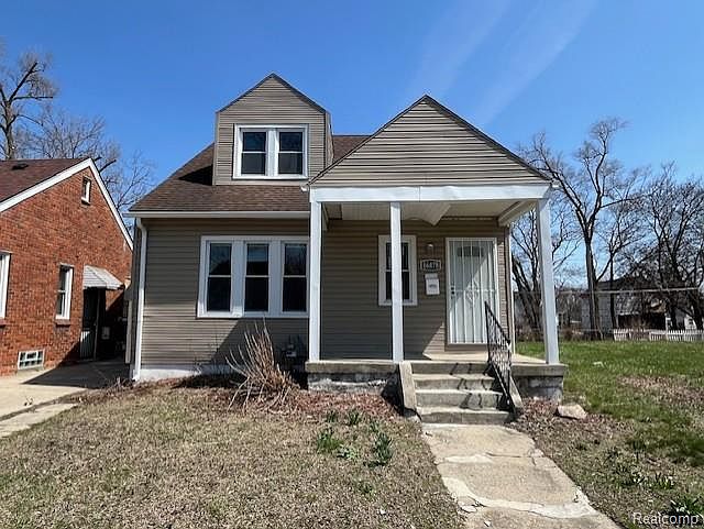 1st image of 16878 Lilac St