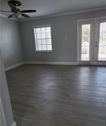 3rd image of 178 Pompano Dr SE APT A