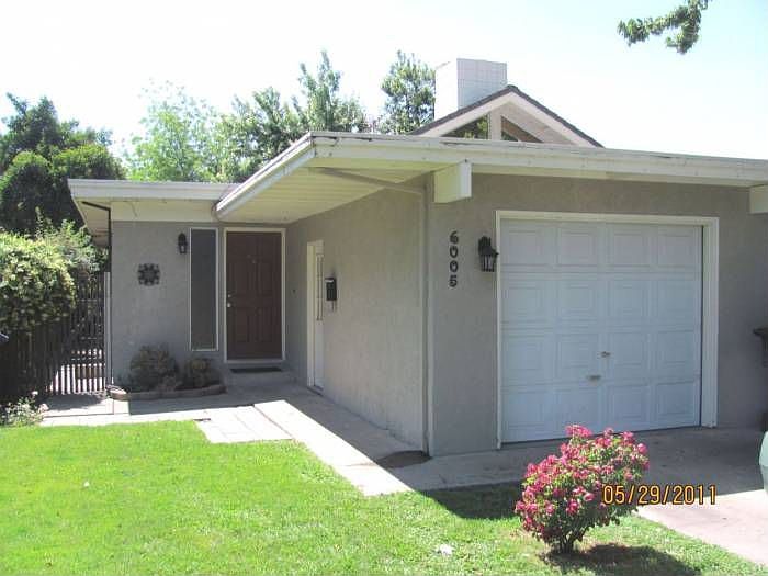 1st image of Leafwood Dr