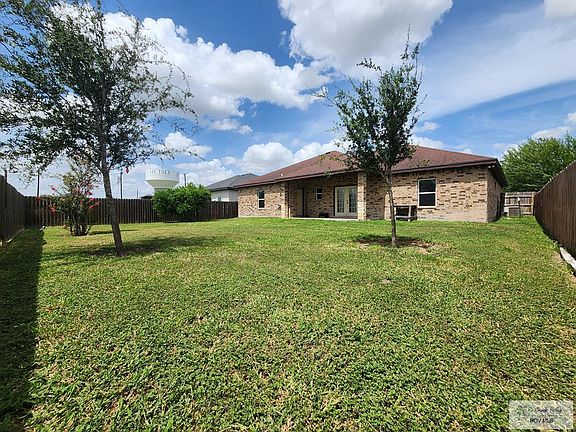 4th image of 409 S Tamm Ln