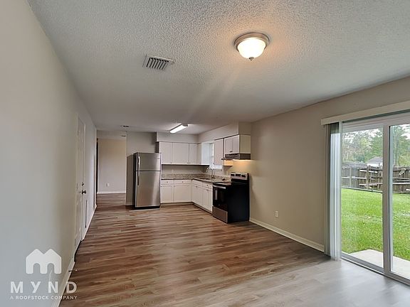 5th image of 10731 Appaloosa Dr