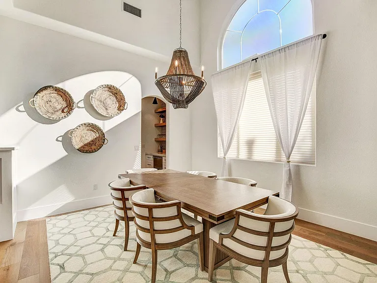 308 Round Stone Ct — Photo 12
