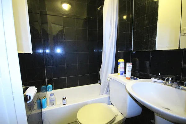 Rented by Compass | media 25