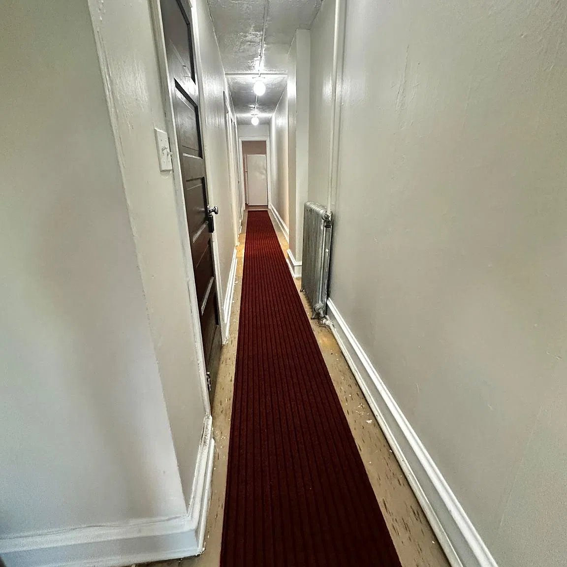 2 bed, 1.0 bath, 1100 sqft, $1,300 — Photo 3