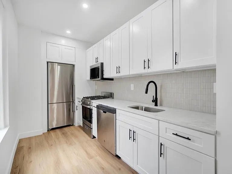 617 W 170th St #4C — Photo 19