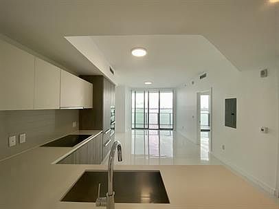 4th image of 2900 NE 7th Ave Unit 2905-1