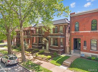 4504 Arsenal St, Saint Louis, MO 63116