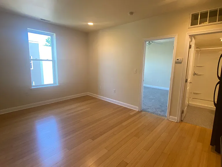 1719 W Montgomery Ave #3R — Photo 5