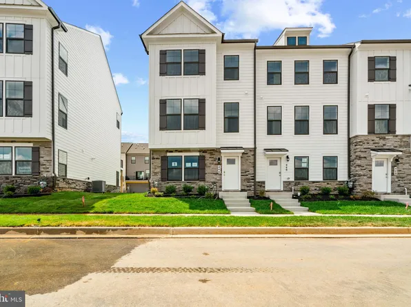 762 Union St, Frederick, MD 21701