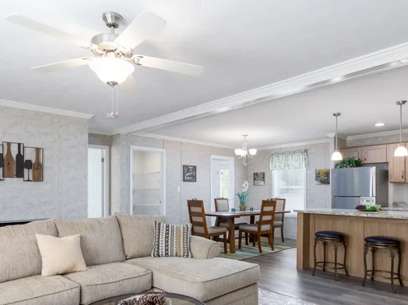 474 Grapevine St, Myrtle Beach, SC 29579