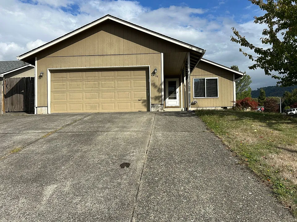 234 Loganberry St