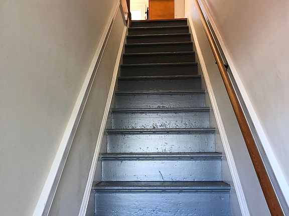 2nd image of 171 Magnolia St #173