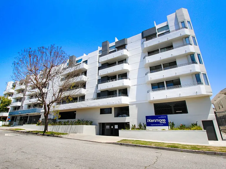 The Kenmore Los Feliz — Photo 6