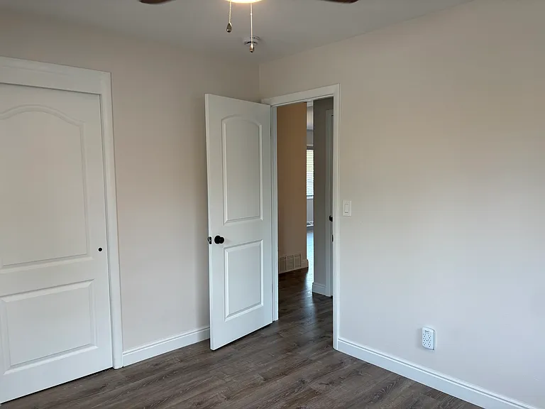 1601 S Patton Ct — Photo 6