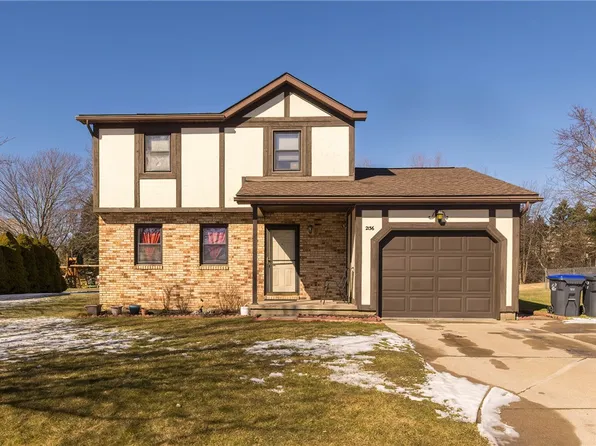 2136 E Gore Rd, Erie, PA 16510