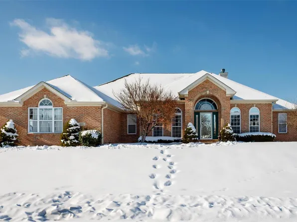 821 Cardiff Ct, O Fallon, IL 62269