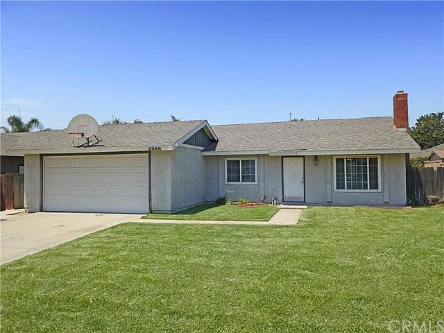 1st image of 2526 S Pinehurst Pl