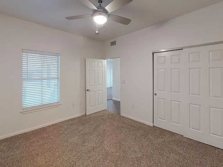 The Whittington Apartments — Photo 105