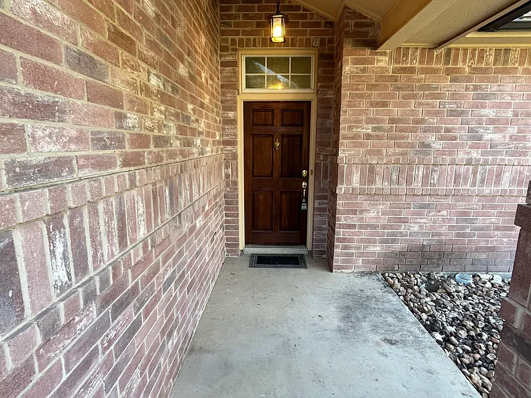 6303 Santee — Photo 4