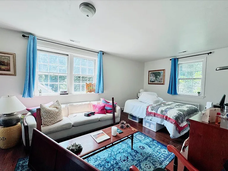 505 Valley Rd — Photo 13
