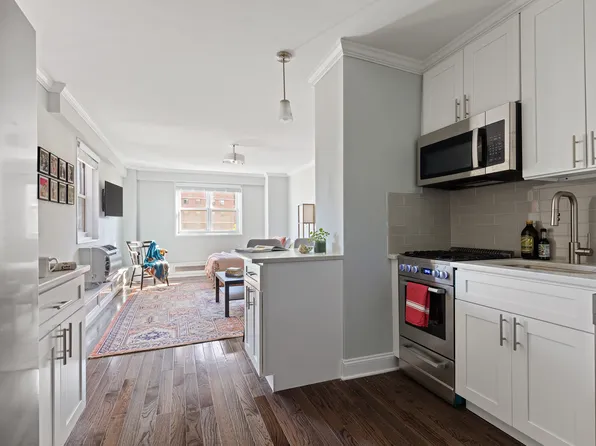 191 Willoughby Street image 2 of 4