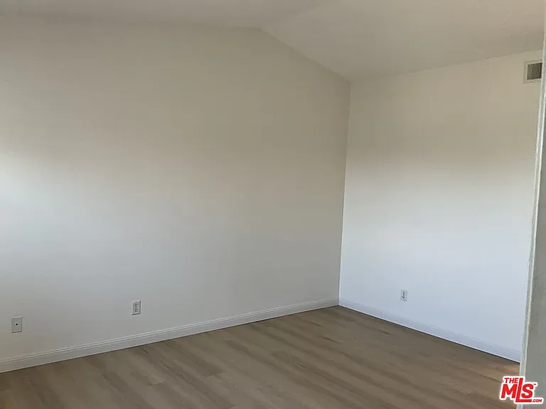 11429 Mount Baxter St — Photo 13