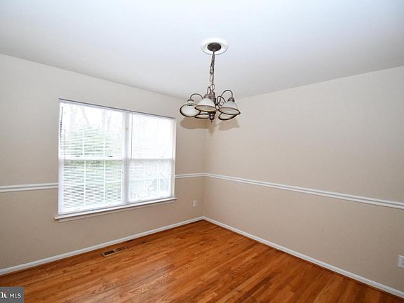 3rd image of 17416 Terri Ct