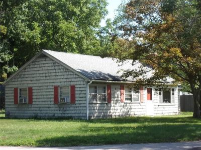 7 Western Ave, Barrington, RI, 02806