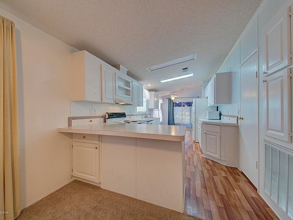 5th image of 183 Woodsmill Blvd #102