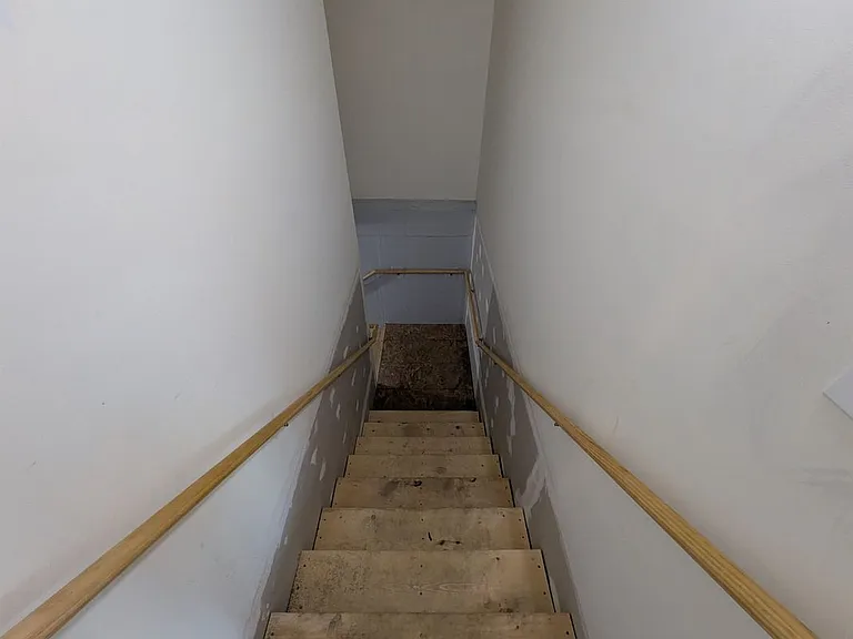 75 Ivan Dr #8 — Photo 15