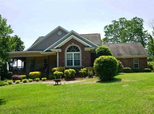 180 Breezy Pnes, Carthage, NC 28327