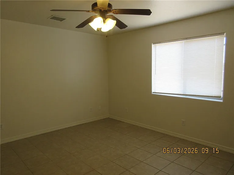 2807 Louise Ave — Photo 8