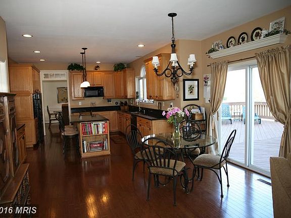 5th image of 1014 Norfolk Dr