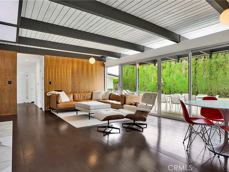2000 Nautilus Ln — Photo 13