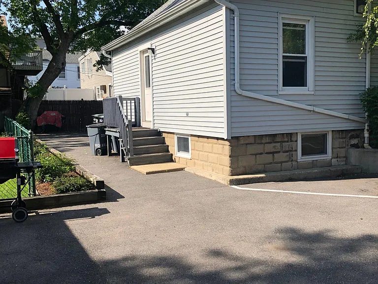 31 Richardson St #3 — Photo 17