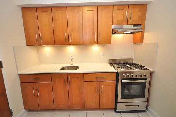 Rented by Corcoran | media 23