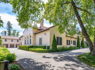 189 Cloverly Rd, Grosse Pointe Farms, MI 48236